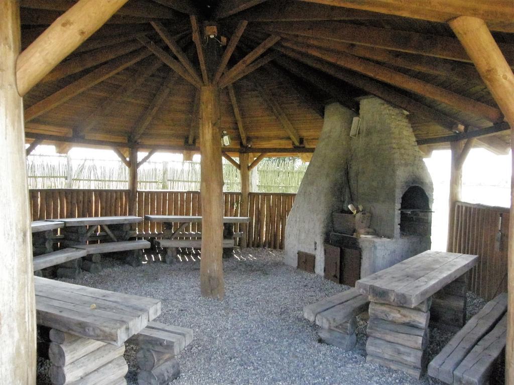 Agroturystyka "Bociek" Bełk Esterno foto